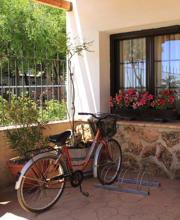 Casa Rural Santa Elena Villafranca de los Caballeros Exterior photo